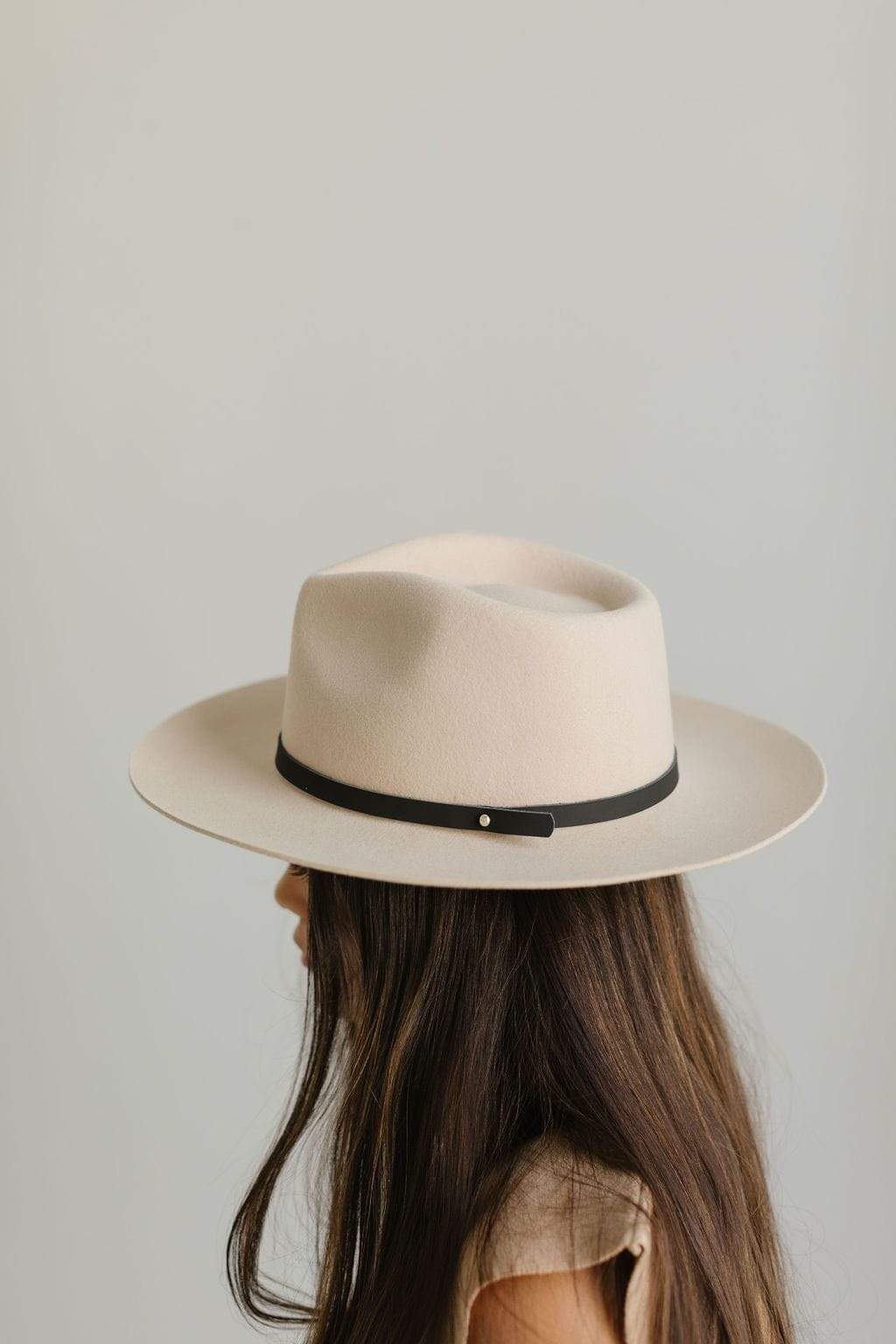 Thin Removable Leather Band - Pin