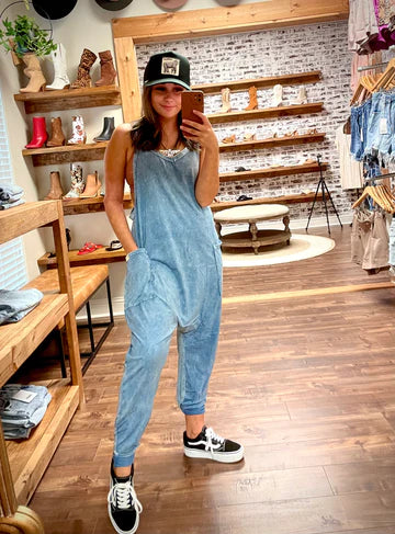 Jumpsuits/Rompers/Overalls